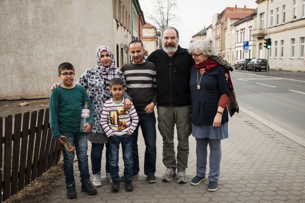 International Rescue Committee ambassador, and actor, Mandy Patinkin, reconnects with a Syrian refugee family.