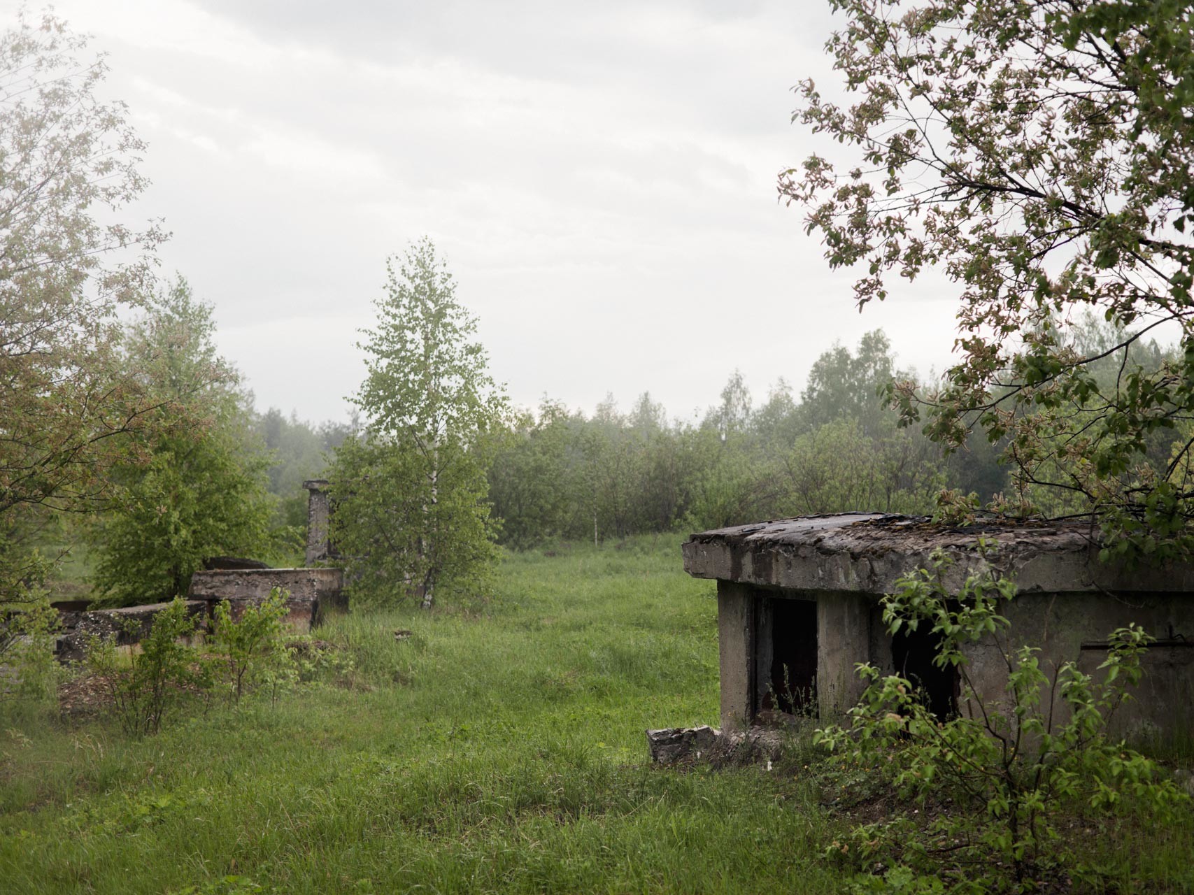timo-stammberger-photography-russia-launch-pad-tunnel-cold-war-missiles-exploring-mist-landscape