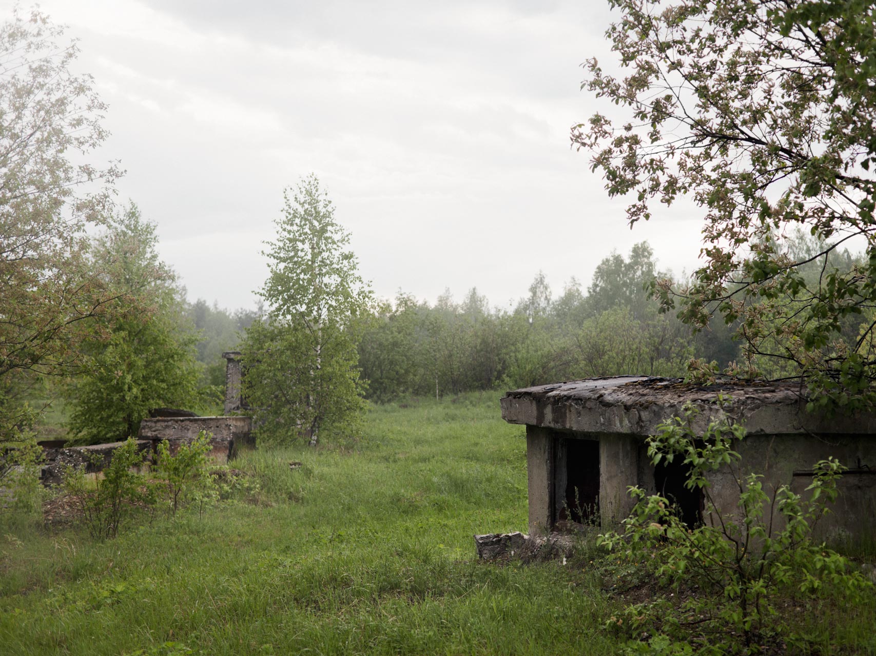 timo-stammberger-photography-russia-launch-pad-tunnel-cold-war-missiles-exploring-mist-landscape
